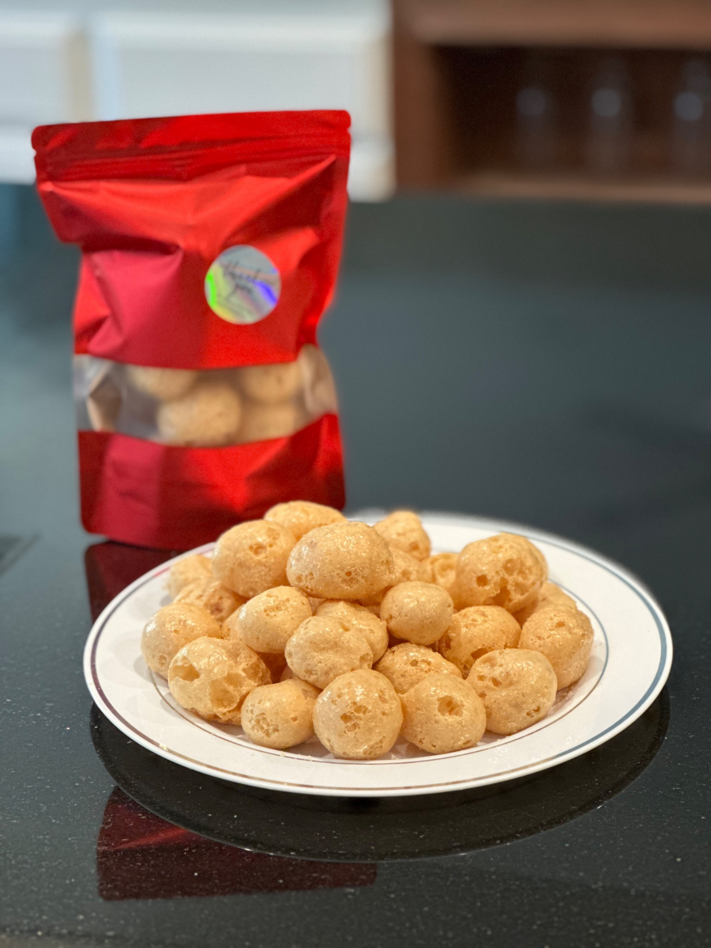 Worth-Its Pumpkin Spice Caramel Puffs Freeze-Dried Candy